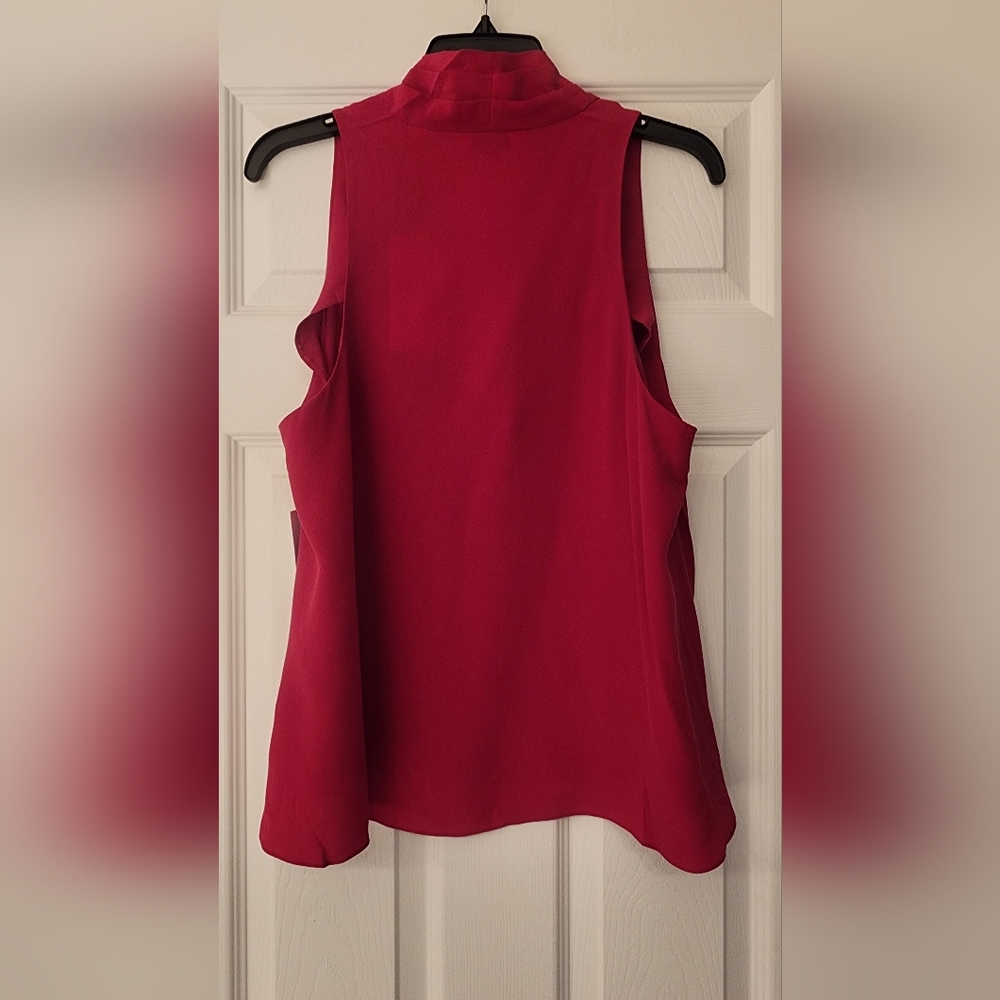 JOIE OCANA sleeveless V-neck blouse in deep Fucia Size Medium - Picture 4 of 8